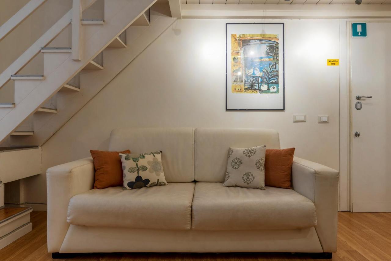 Parlamento Modern Apartment โรม ภายนอก รูปภาพ