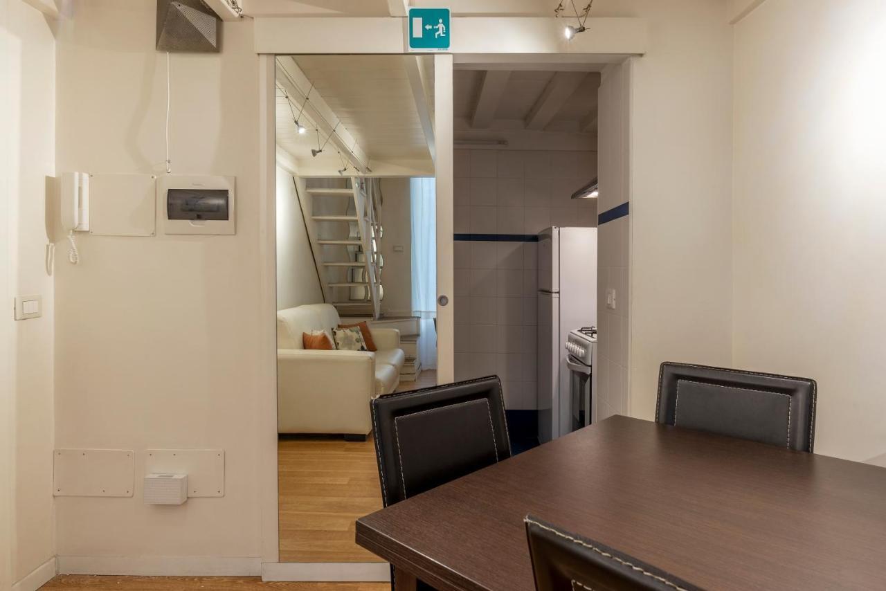 Parlamento Modern Apartment โรม ภายนอก รูปภาพ